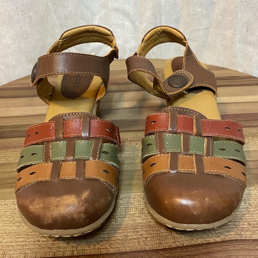 softspots Brown Leather Sandal